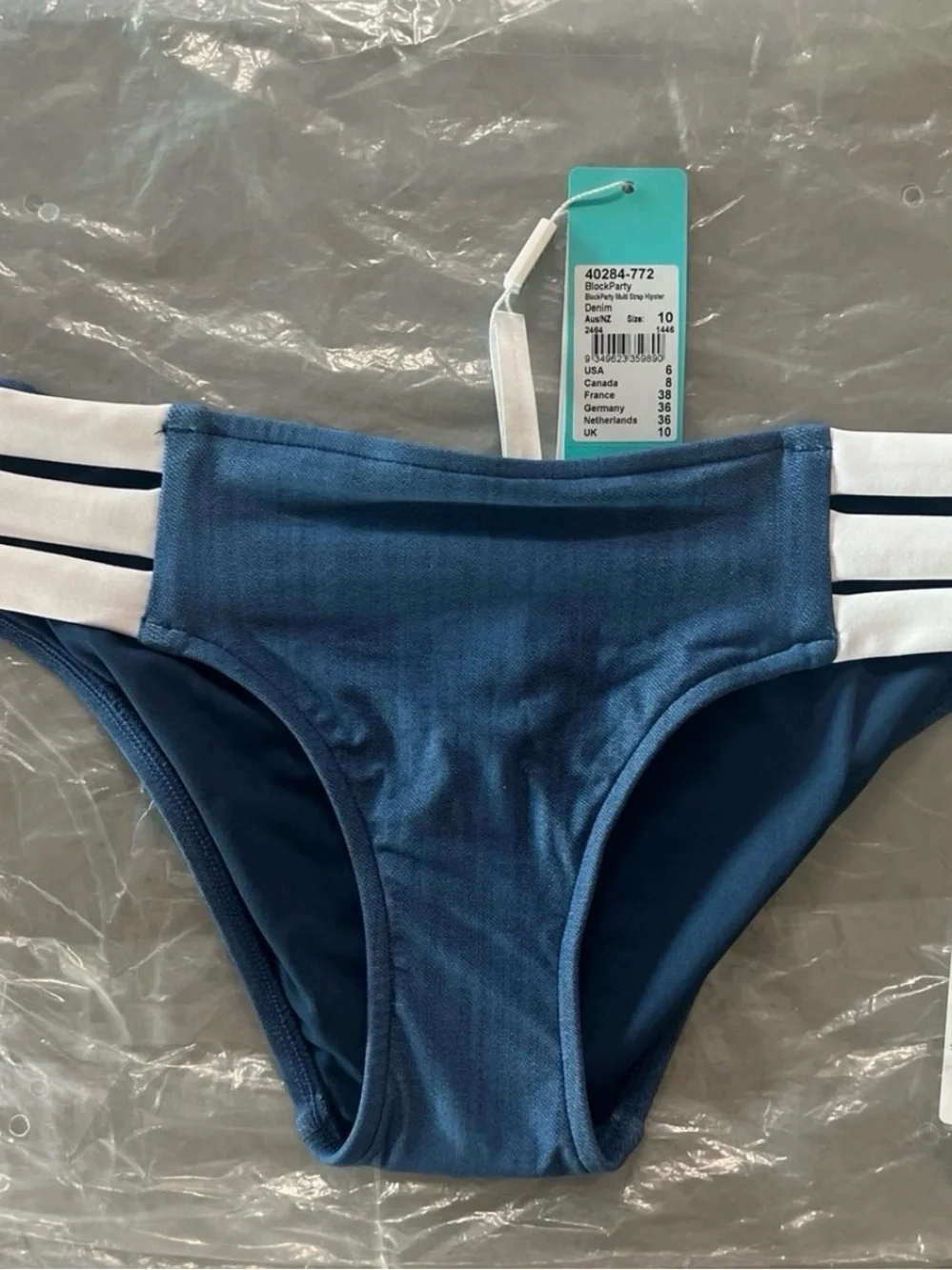 Women's Bikini Bottom Size 6 In USA